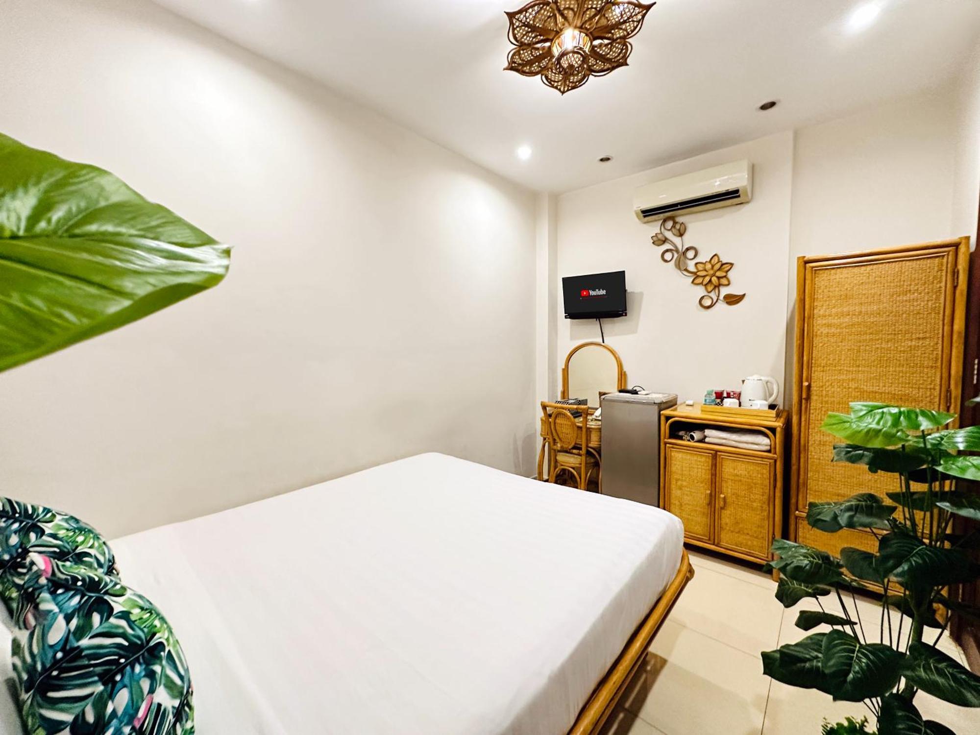 Calmette Hotel 151 - Ben Thanh Ho Chi Minh City Exterior photo